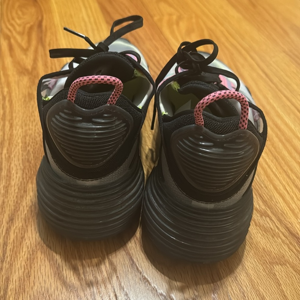 Nike Air 2090s - Picture 4 of 5